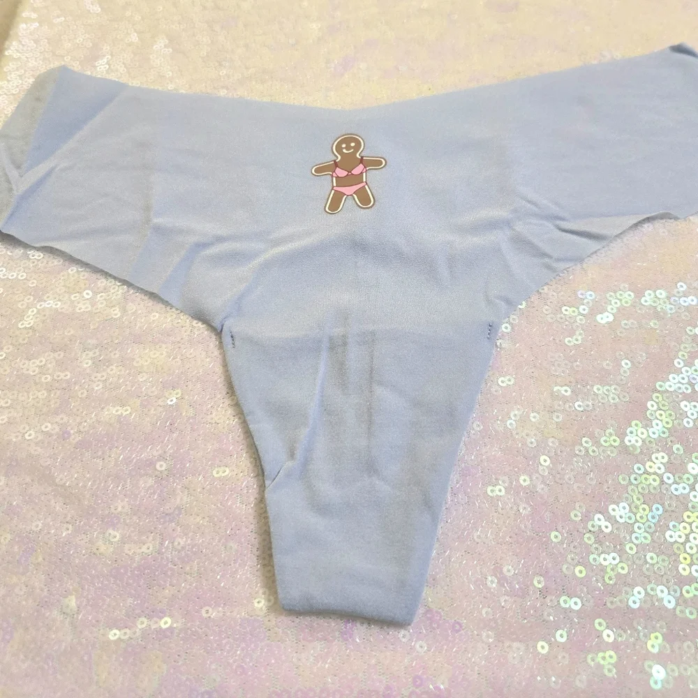 5/$40🛍 Victoria's Secret PINK No Show Light Blue Gingerbread Girl Thong NWOT